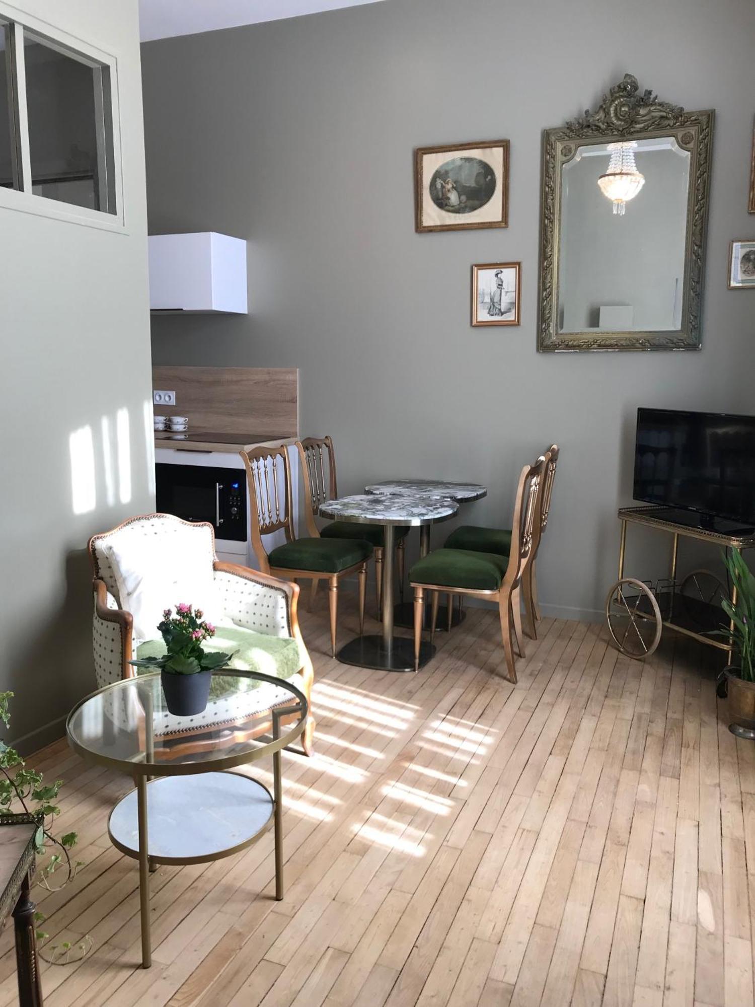 Perlépampille Apartment Dinan Ruang foto