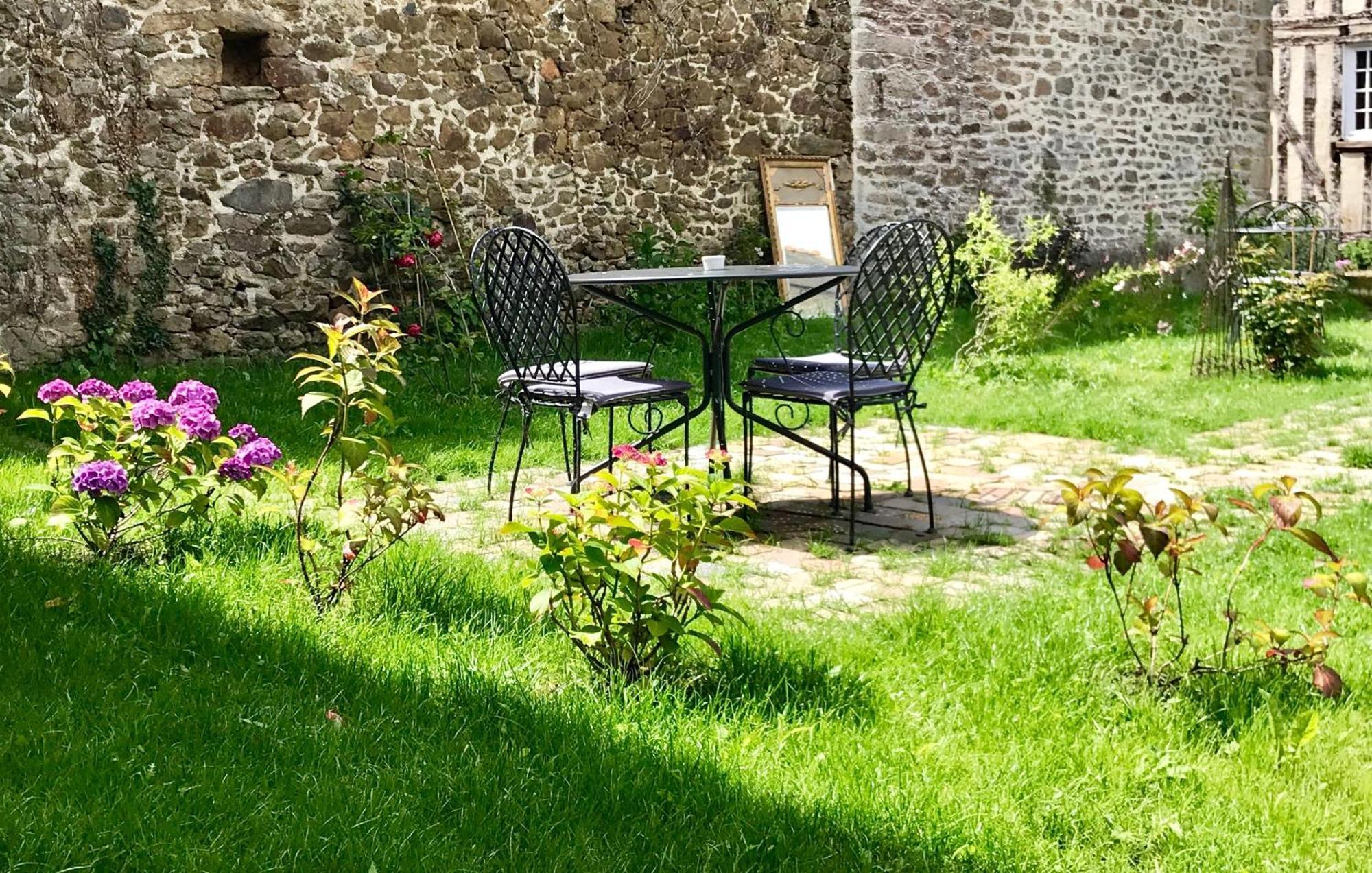 Perlépampille Apartment Dinan Ruang foto