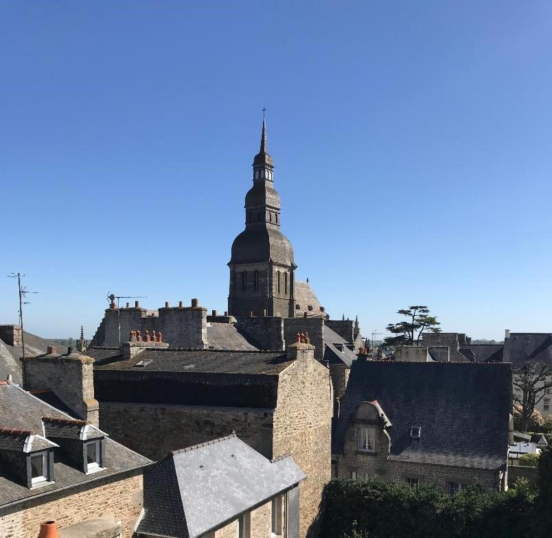 Perlépampille Apartment Dinan Bagian luar foto